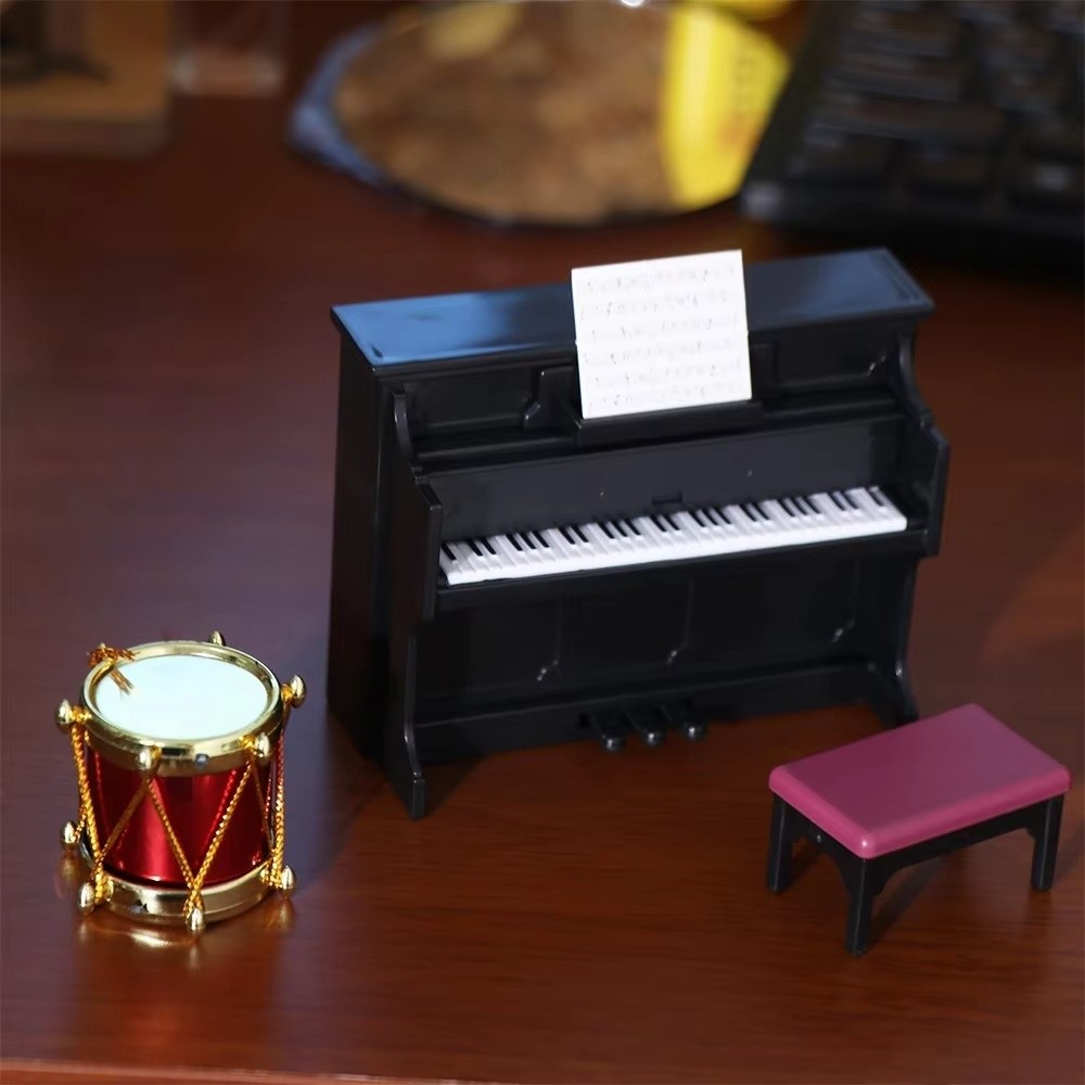 Musical Instrument Horn - Szenen-Dekor Puppenhaus Musikinstrumenten-Set Klassisches Design Mini-Gitarre